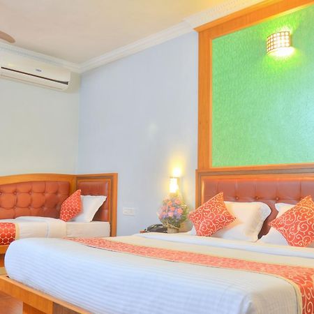 Akshaya Palace Inn Mysore Bagian luar foto
