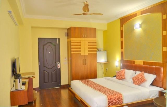 Akshaya Palace Inn Mysore Bagian luar foto
